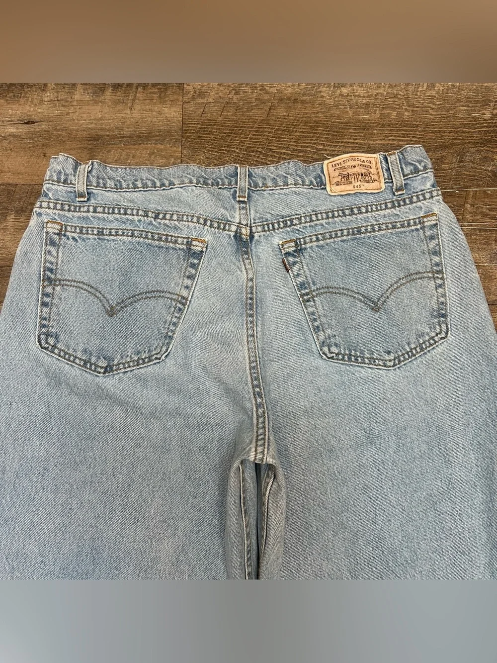 Vintage 90’s Levi's 545 Light Blue Relaxed Fit Men's Jeans size 40